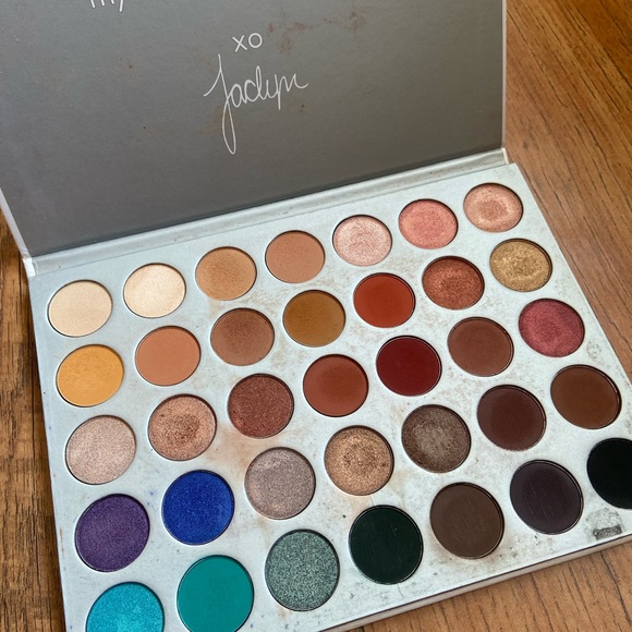 Morphe Other - $10 QUICK SALE Original Jaclyn Hill palette